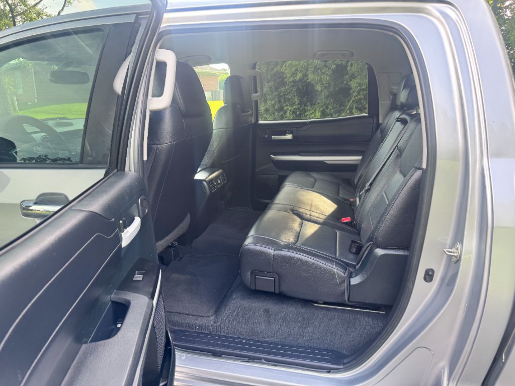 2016 Toyota Tundra - $19,995