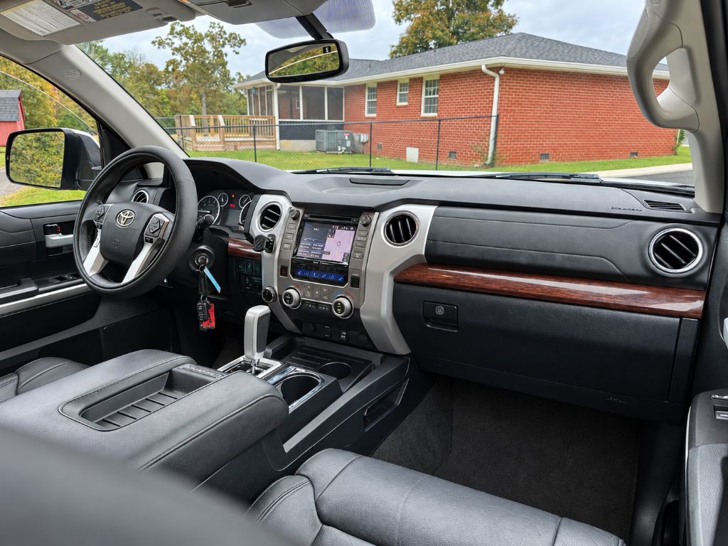 2016 Toyota Tundra - $19,995