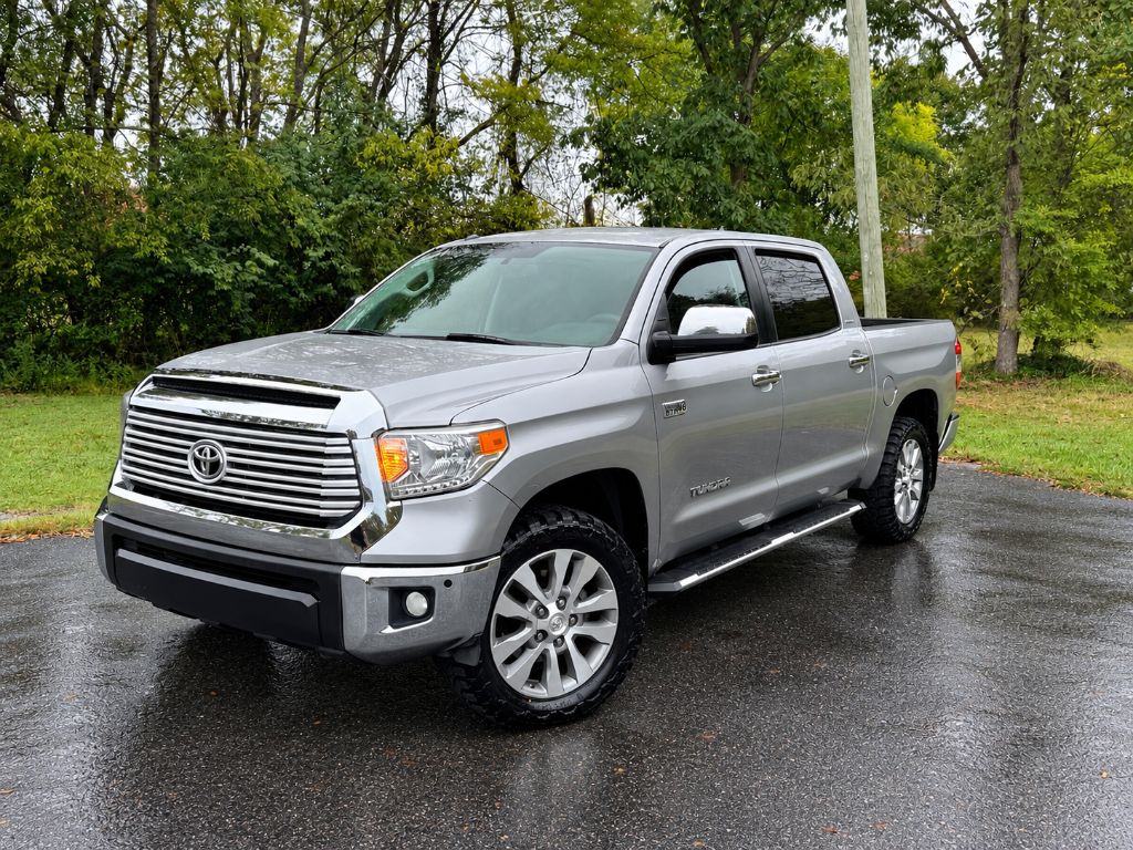 2016 Toyota Tundra - $19,995