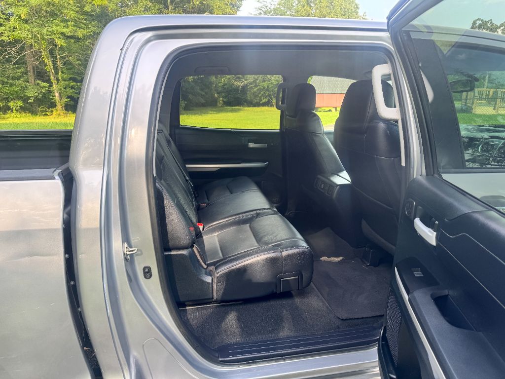 2016 Toyota Tundra - $19,995