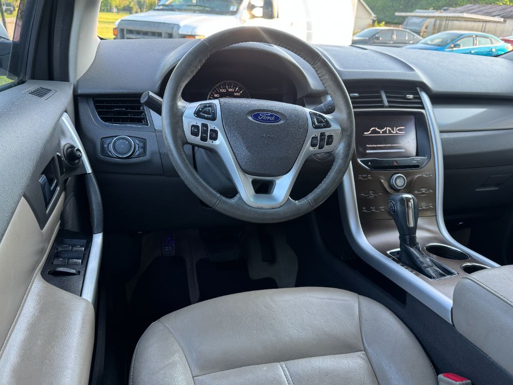 2012 Ford Edge SEL photo