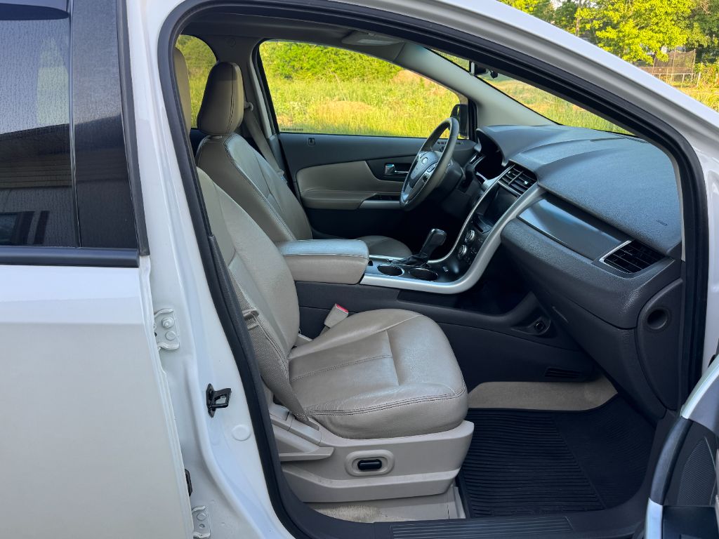 2012 Ford Edge SEL photo