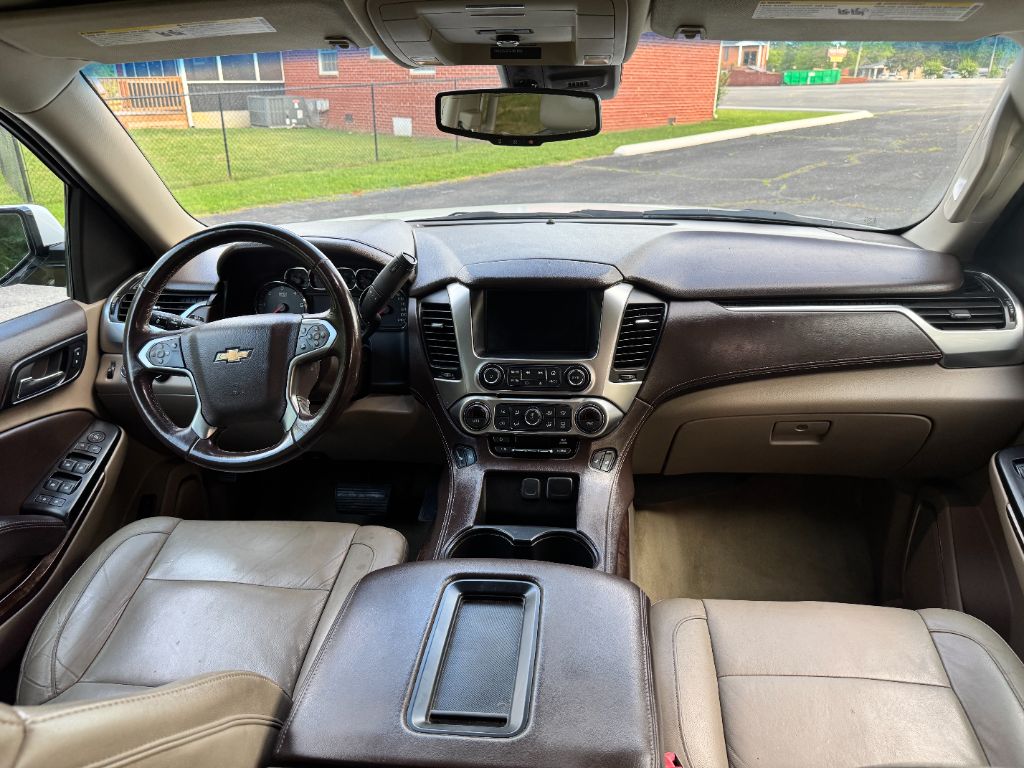2018 Chevrolet Suburban - $19,995