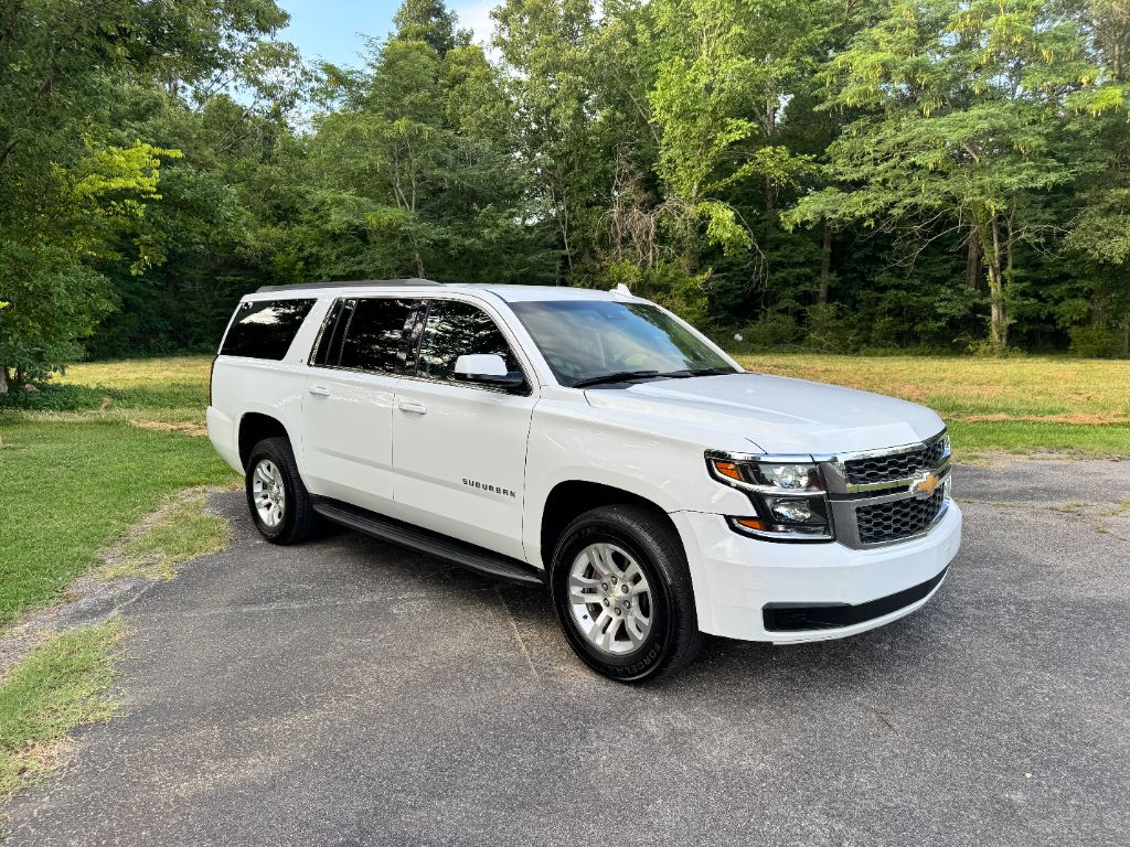 2018 Chevrolet Suburban - $19,995