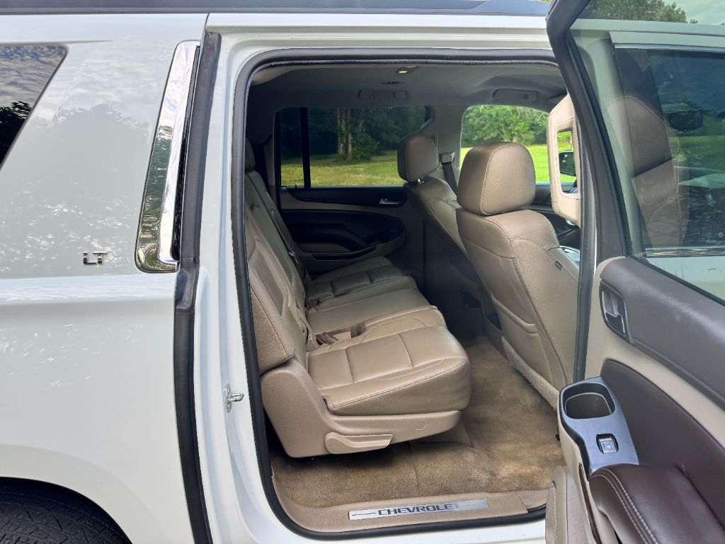 2018 Chevrolet Suburban - $19,995