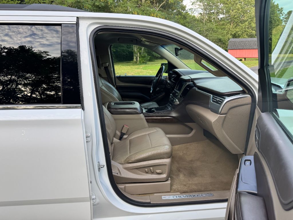 2018 Chevrolet Suburban - $19,995