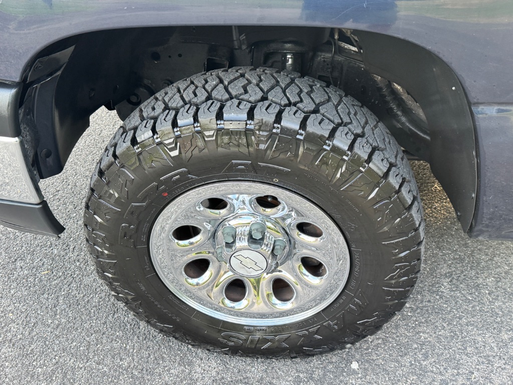 2007 Chevrolet Silverado 1500 Clsc - $12,500