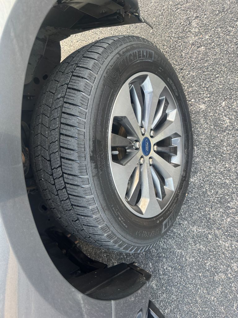 2020 Ford F-150 - $16,500
