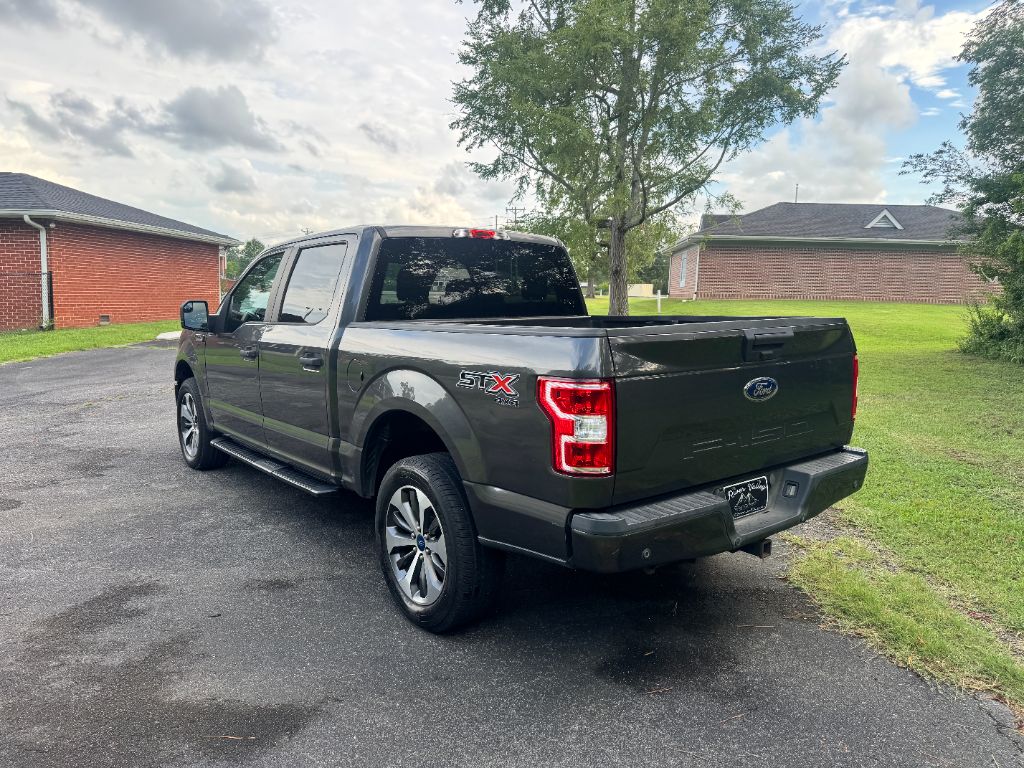 2020 Ford F-150 - $16,500