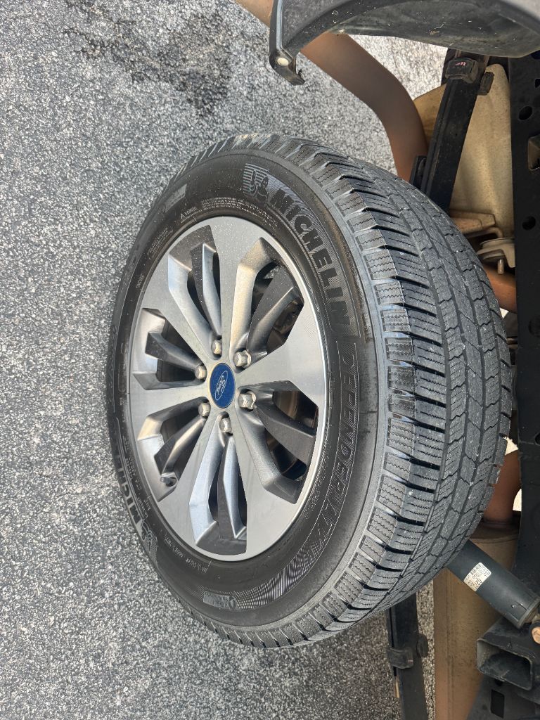 2020 Ford F-150 - $16,500