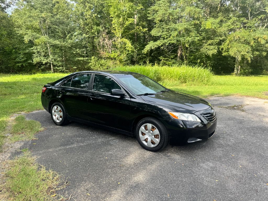2009 Toyota Camry - $3,995