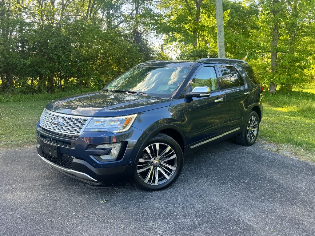2016 Ford Explorer - $9,995