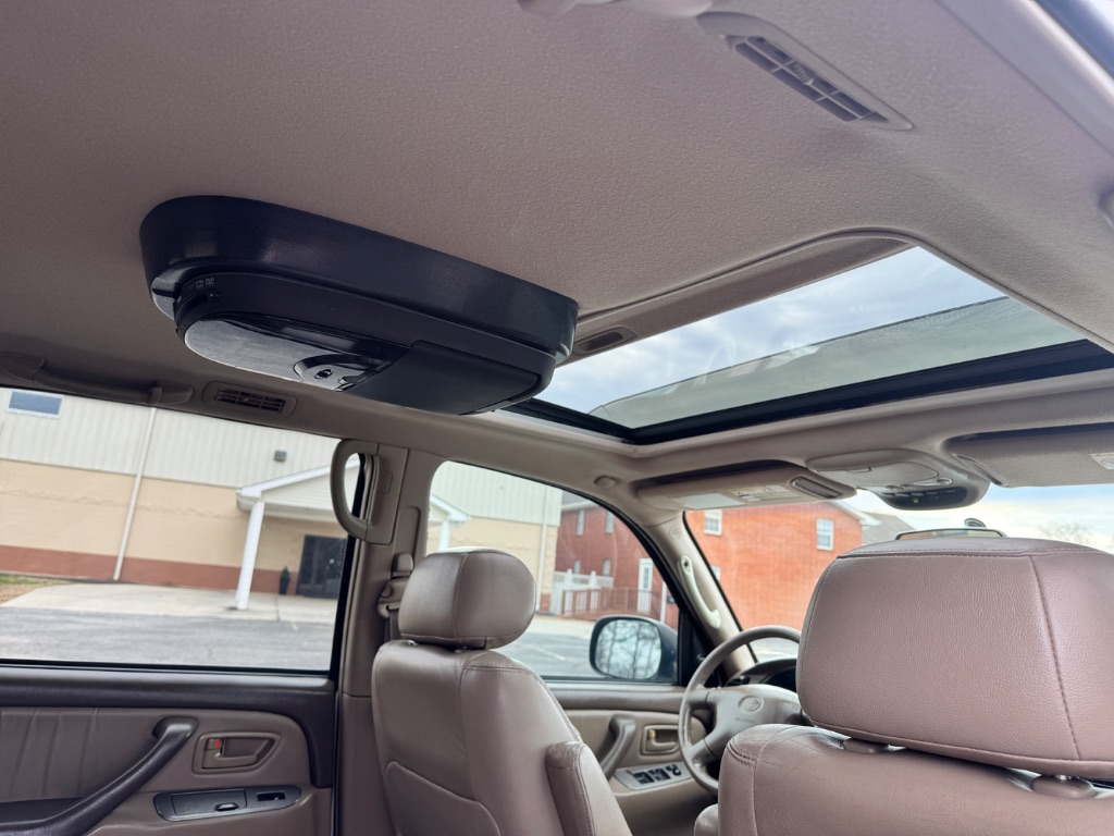 2001 Toyota Sequoia - $5,500