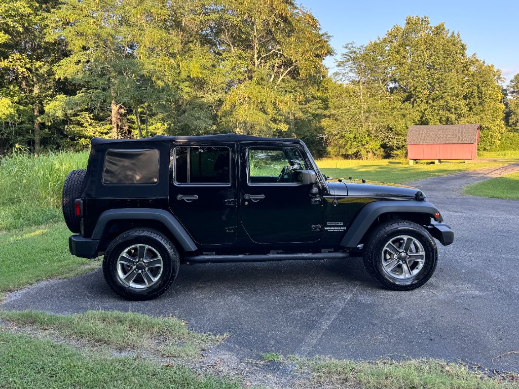 2015 Jeep Wrangler - $9,995