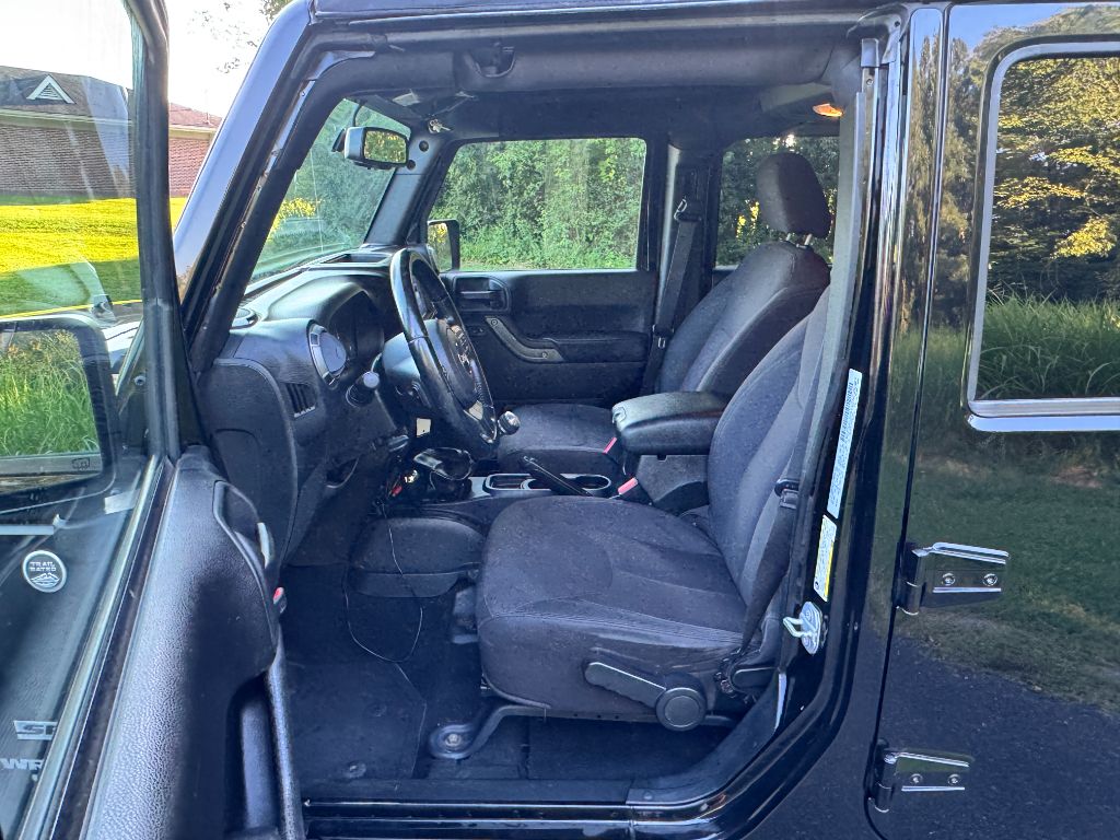 2015 Jeep Wrangler - $9,995