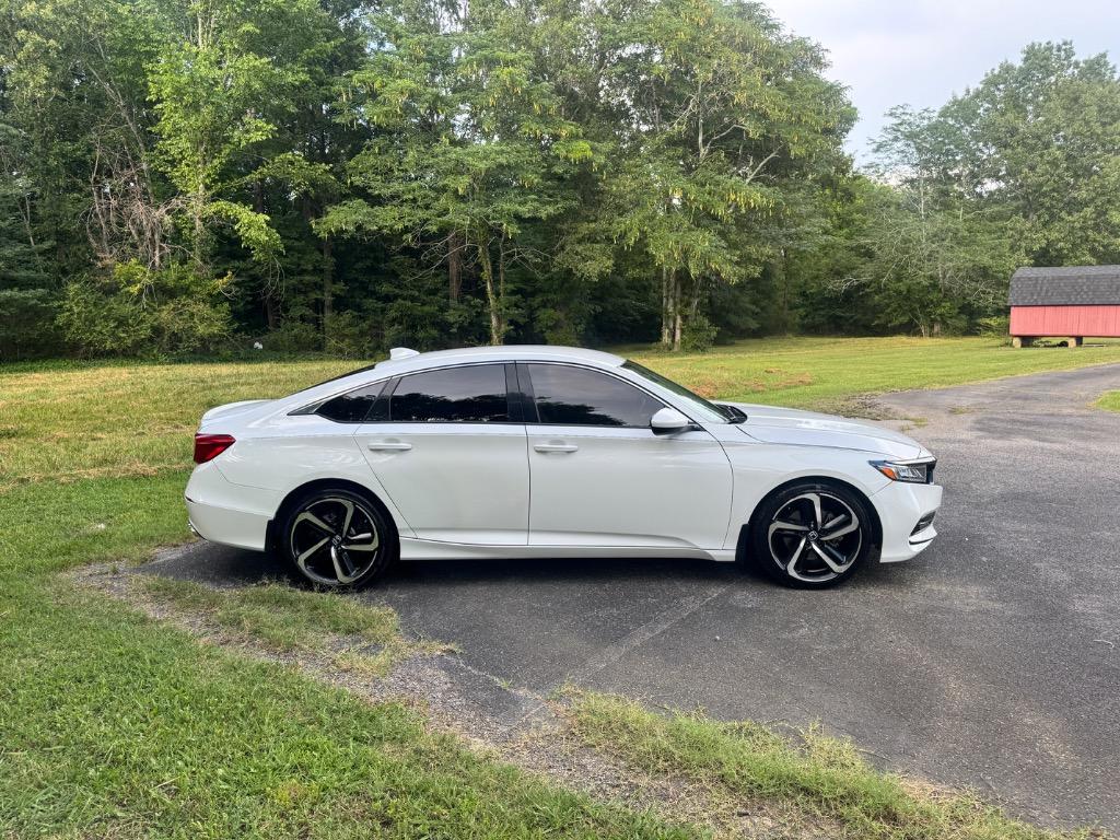 2019 Honda Accord - $13,995