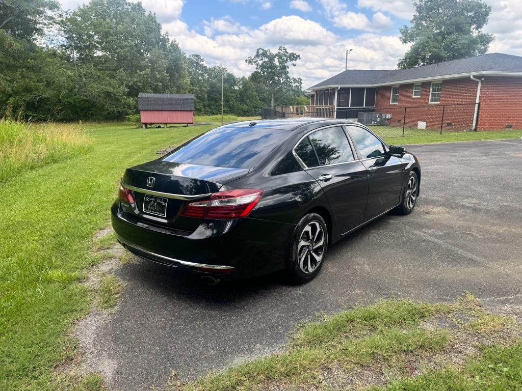 2017 Honda Accord - $12,995