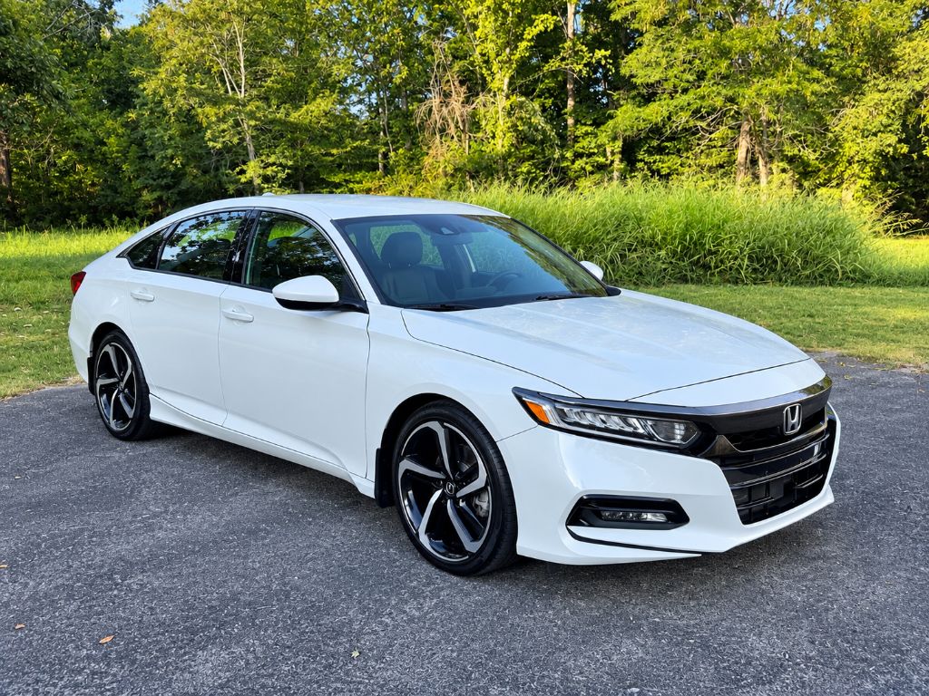 2018 Honda Accord - $15,995