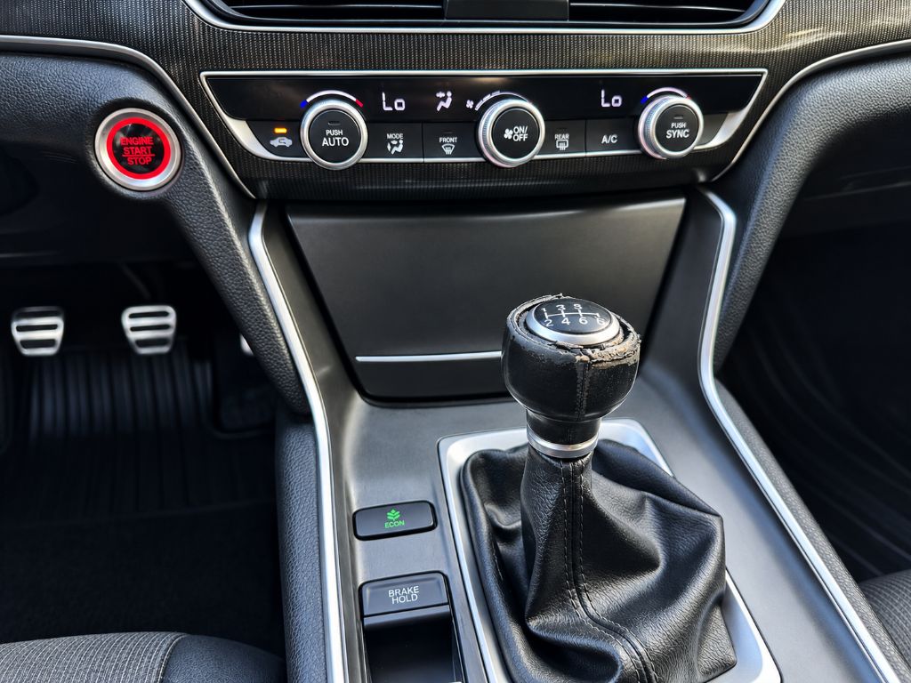 2018 Honda Accord - $15,995