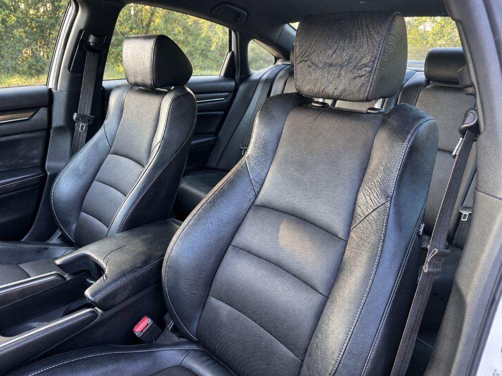 2018 Honda Accord - $15,995