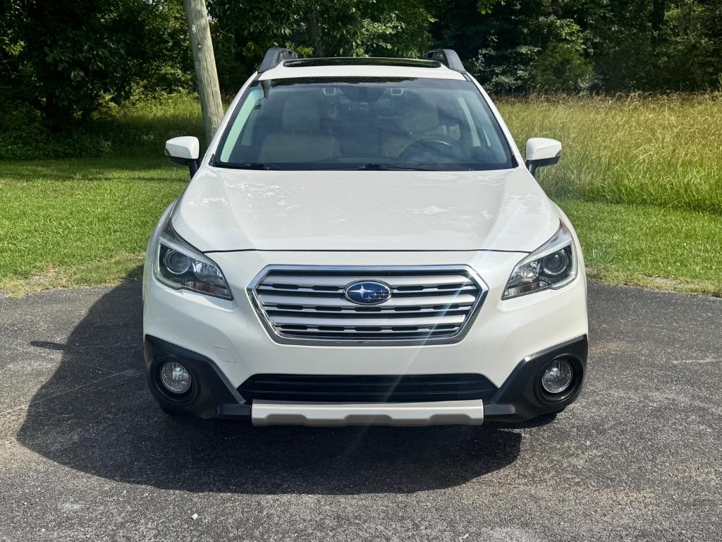 2017 Subaru Outback - $8,995