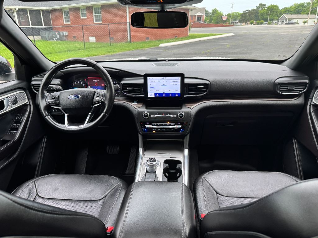 2020 Ford Explorer - $18,995