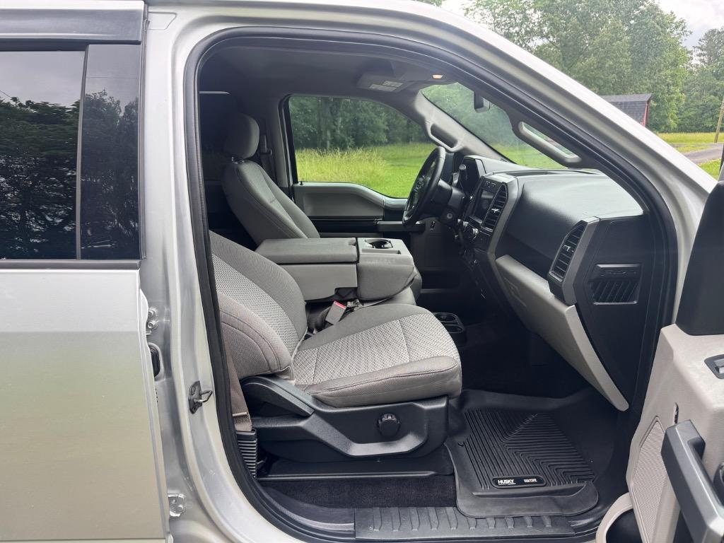 2017 Ford F150 - $16,995