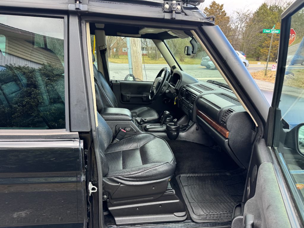 2003 Land Rover Discovery SE photo