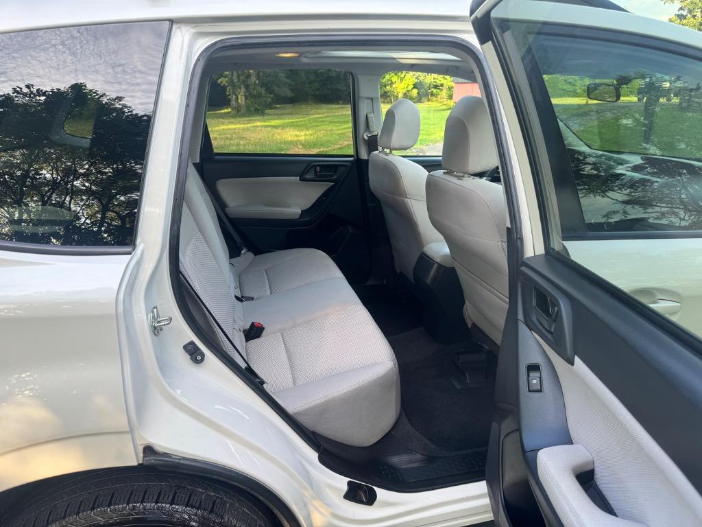 2015 Subaru Forester - $8,995