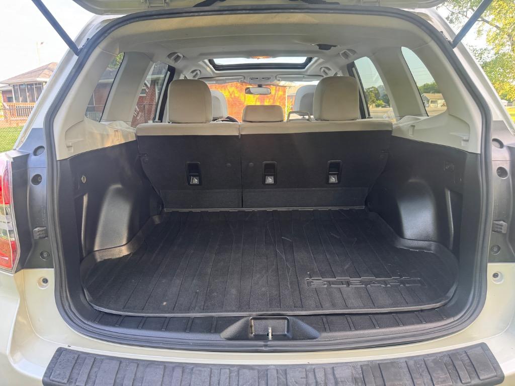 2015 Subaru Forester - $8,995
