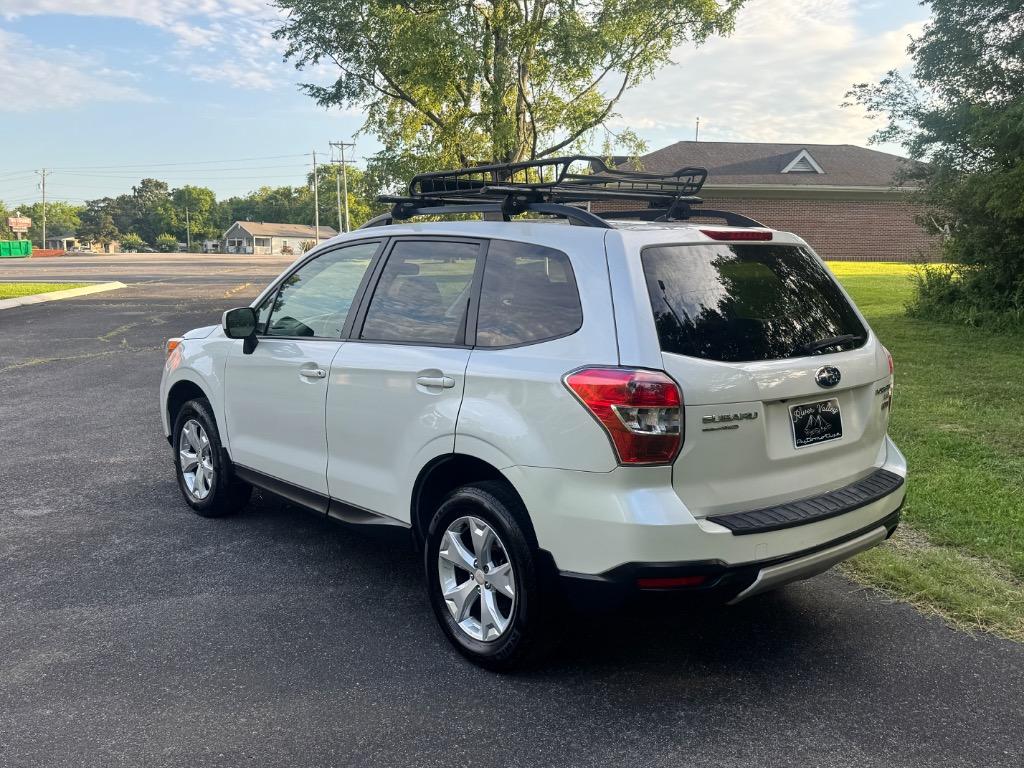 2015 Subaru Forester - $8,995