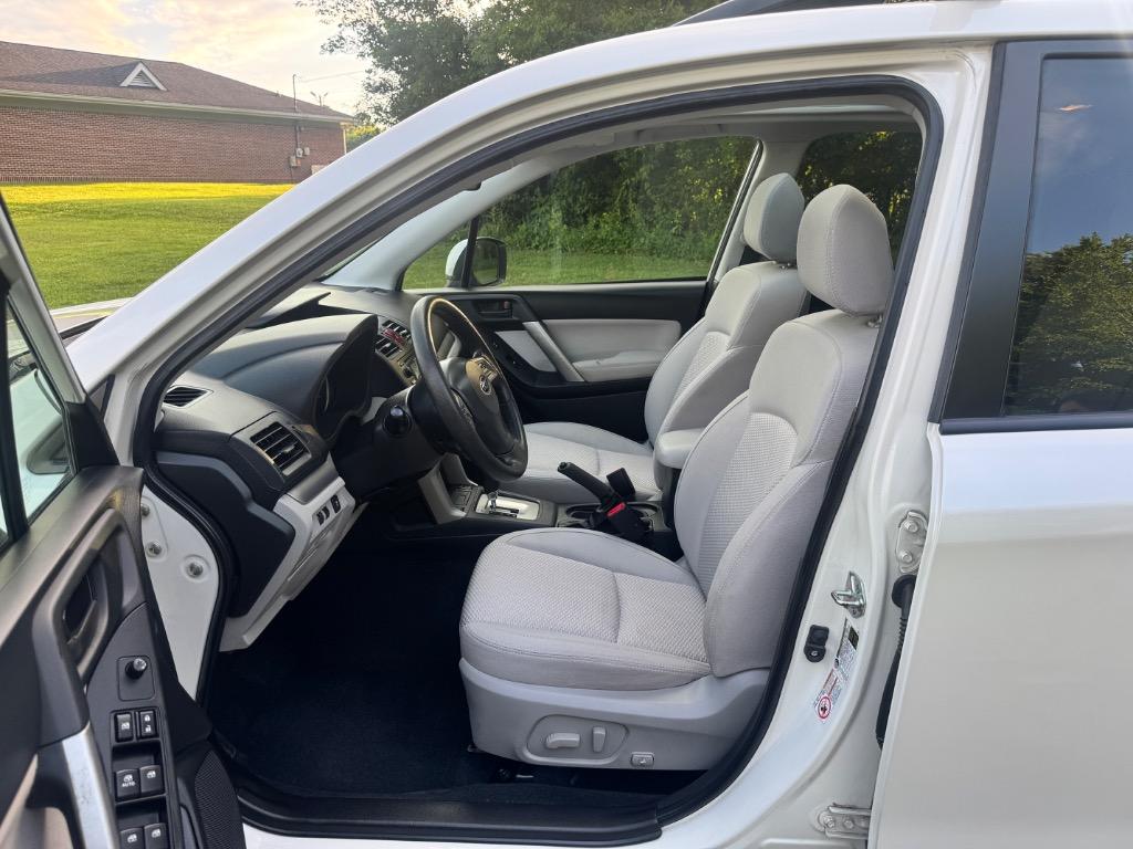 2015 Subaru Forester - $8,995