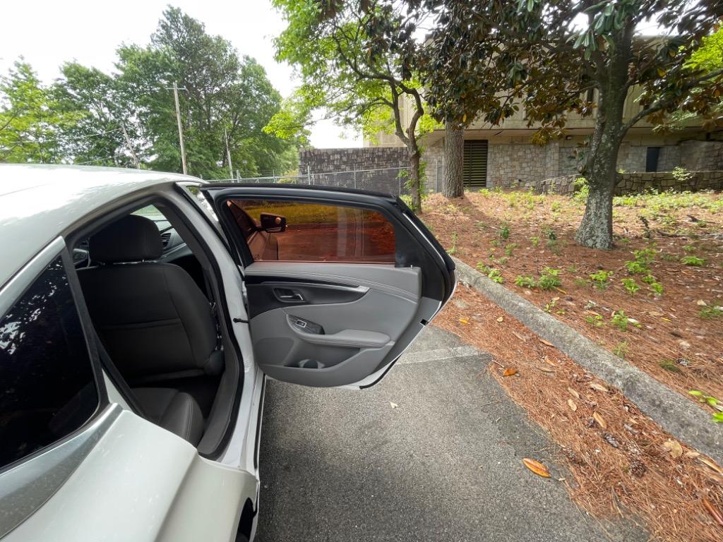 2015 Chevrolet Impala LT photo