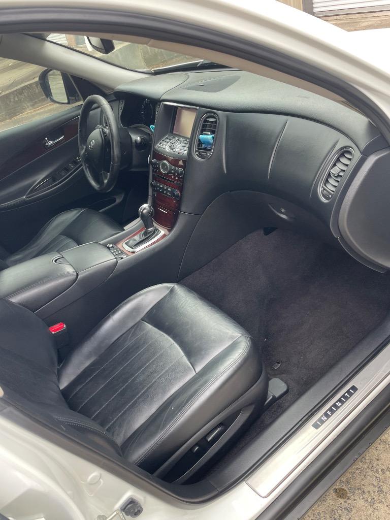 2015 Infiniti QX50 Journey photo