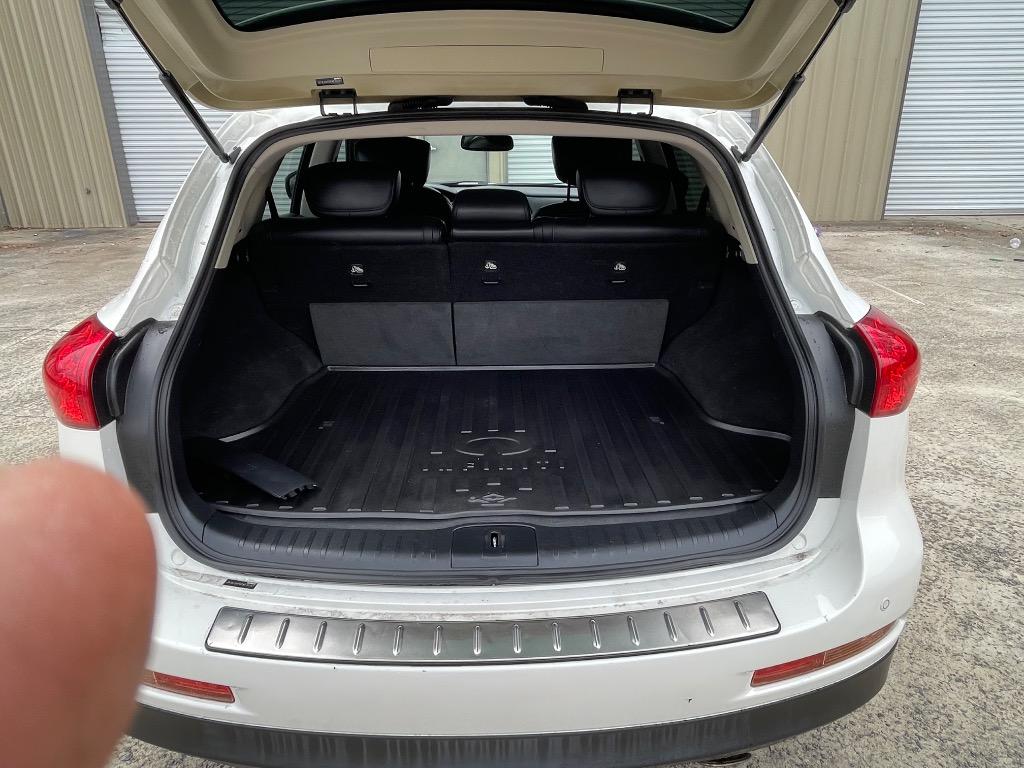 2015 Infiniti QX50 Journey photo