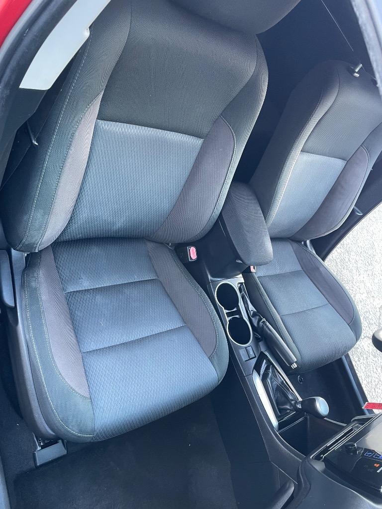 2017 Toyota Corolla LE photo