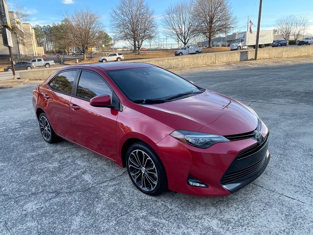 2017 Toyota Corolla LE photo