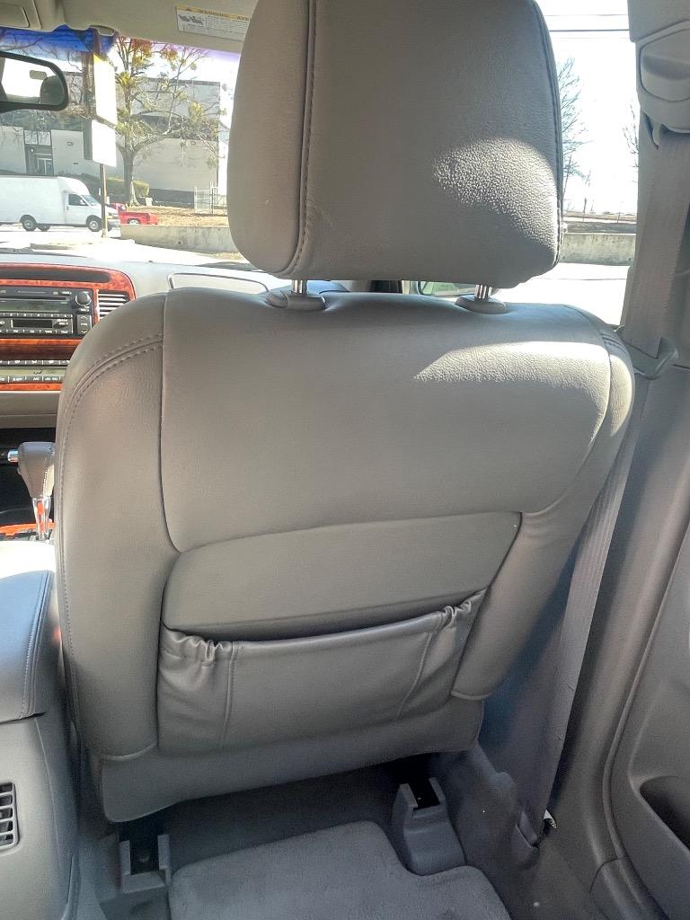 2004 Toyota Camry LE V6 photo