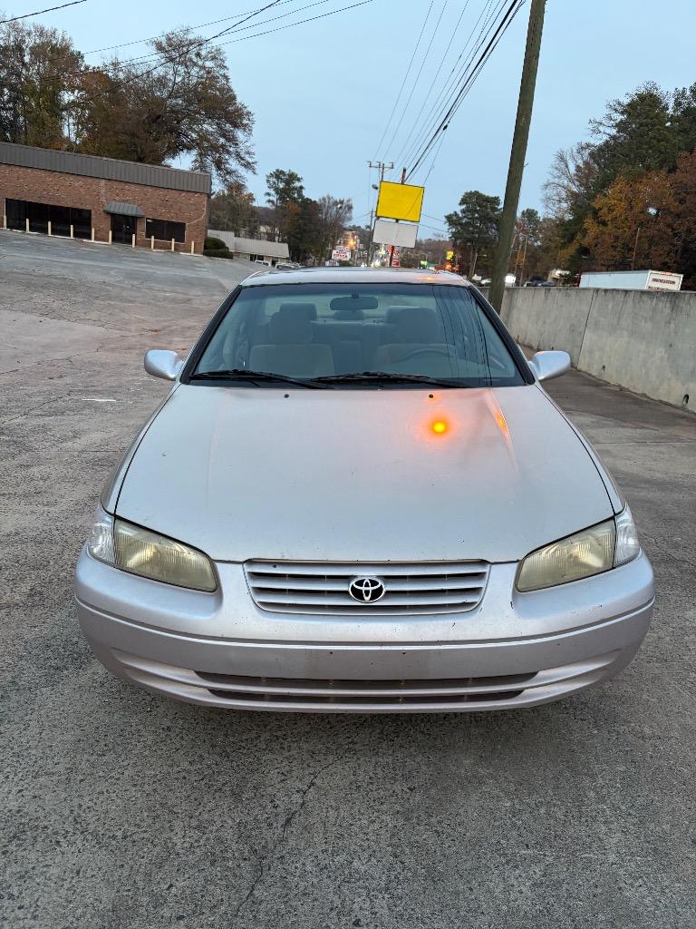 1998 Toyota Camry LE