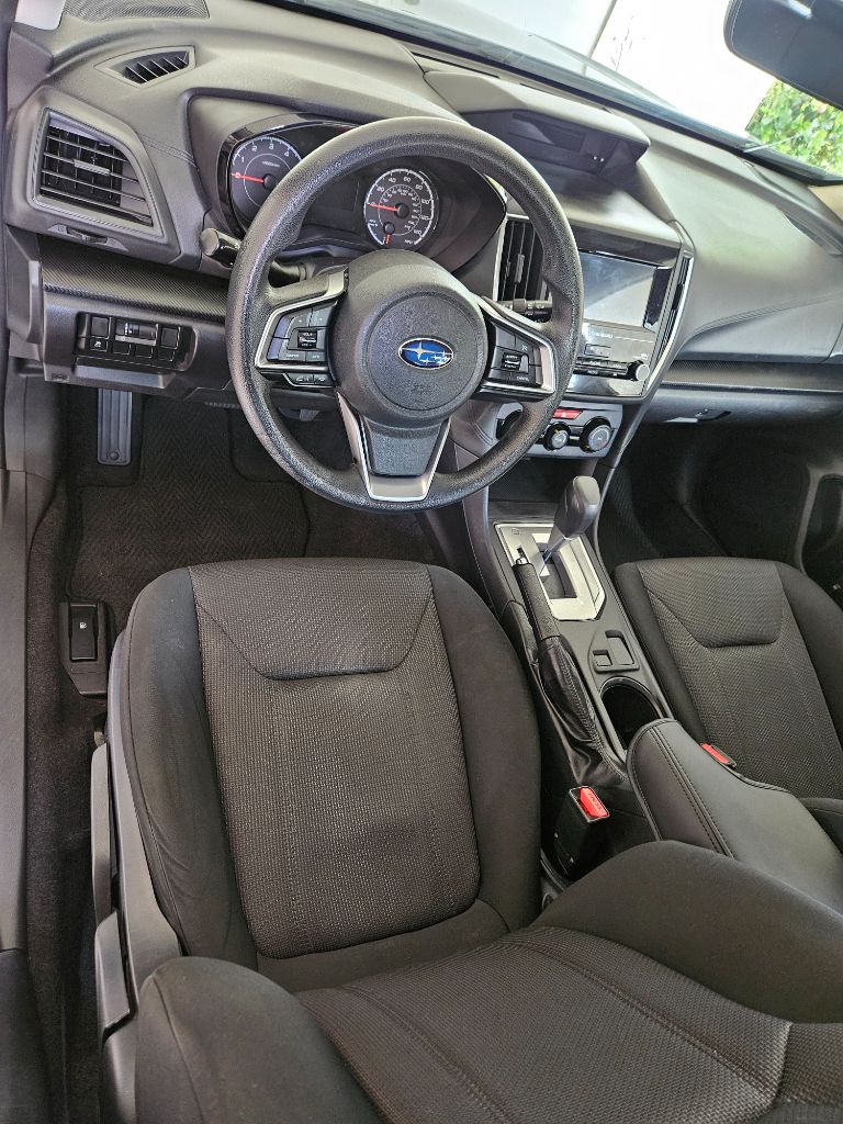 2017 Subaru Impreza photo