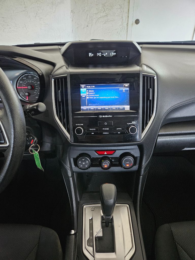 2017 Subaru Impreza photo