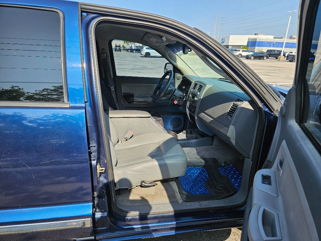 2006 Dodge Dakota Laramie photo