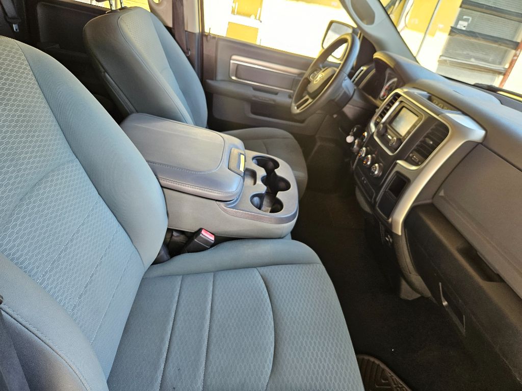 2017 RAM 1500 SLT photo