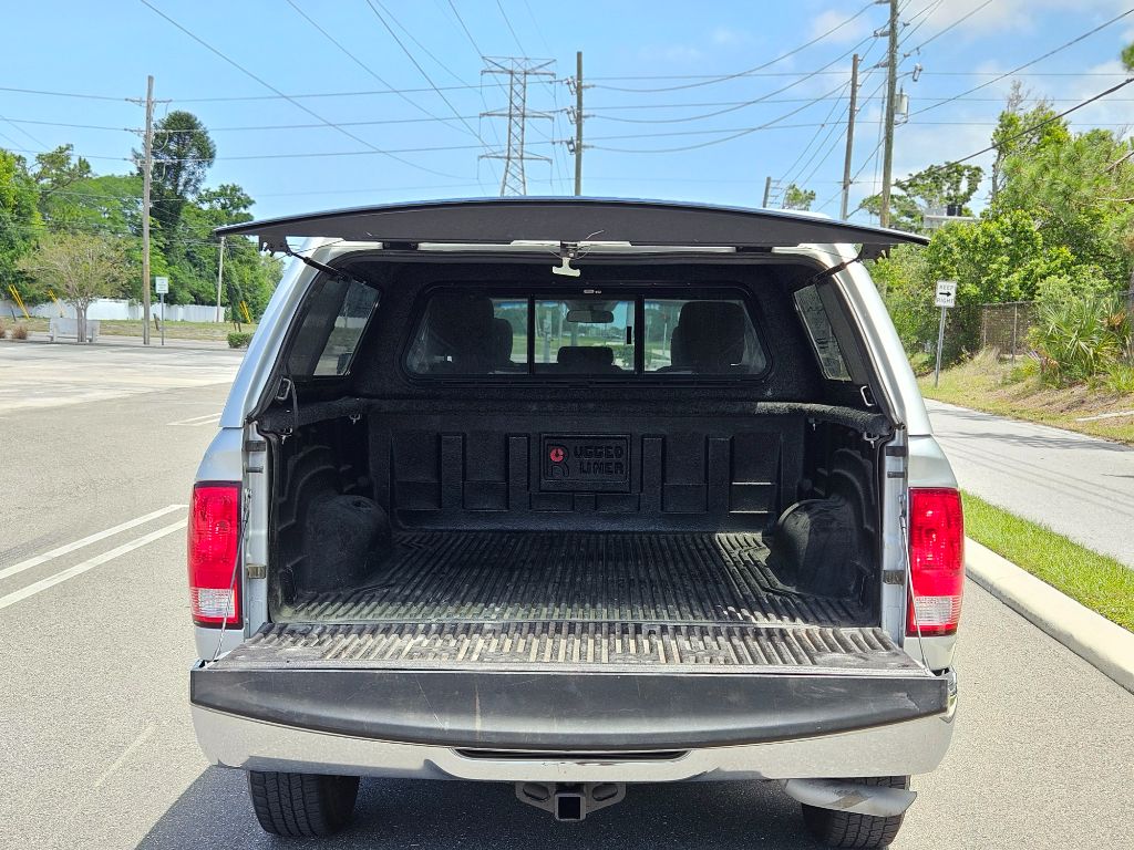 2017 RAM 1500 SLT photo