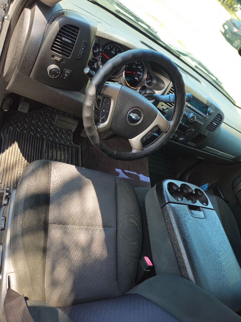 2012 Chevrolet Silverado 1500 - $8,700