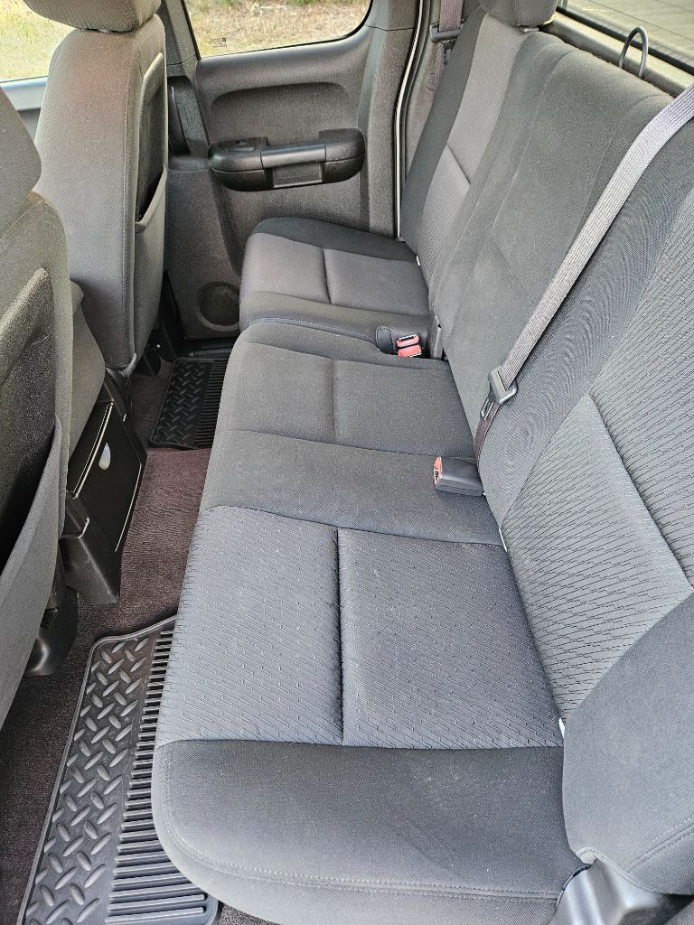 2012 Chevrolet Silverado 1500 - $8,700