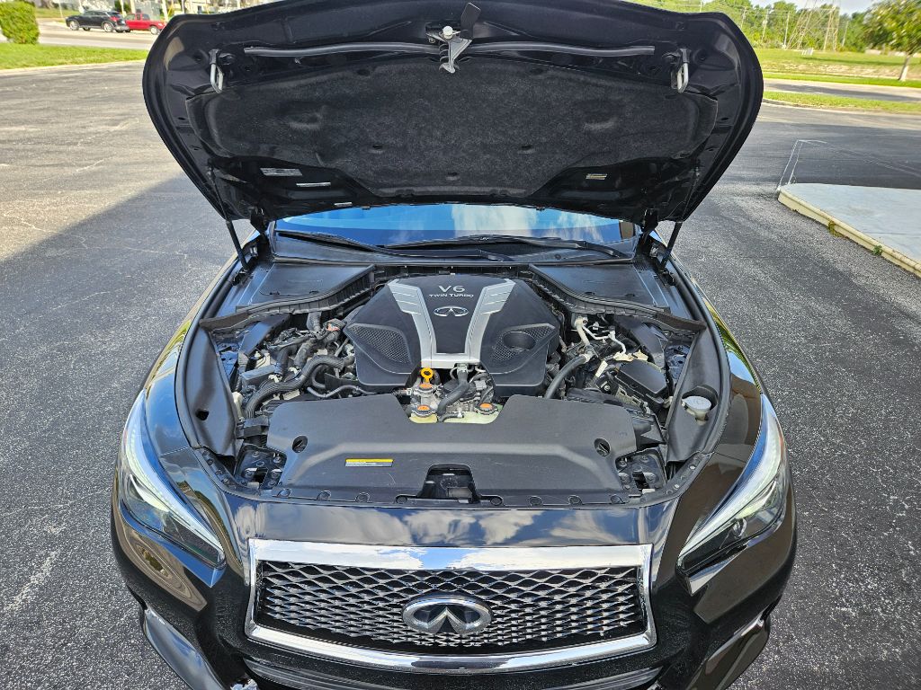 2017 INFINITI Q50 - $13,300