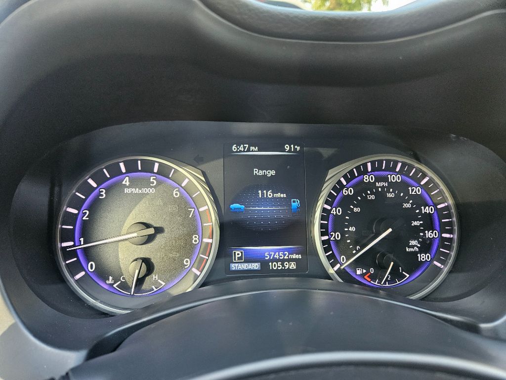 2017 INFINITI Q50 - $13,300