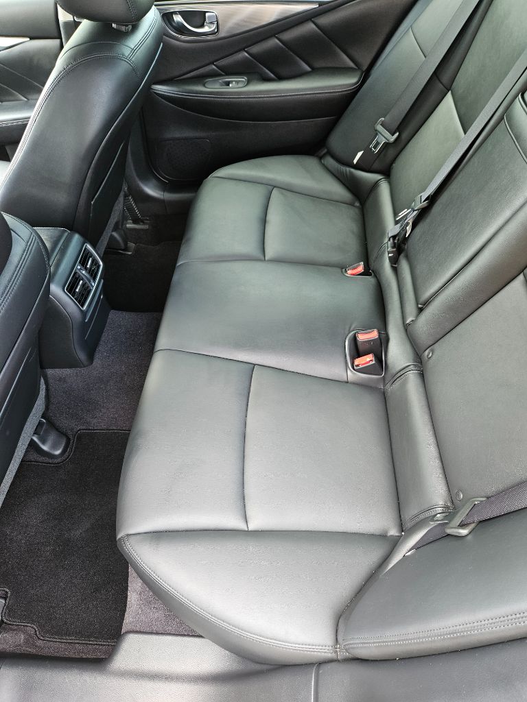 2017 INFINITI Q50 - $13,300
