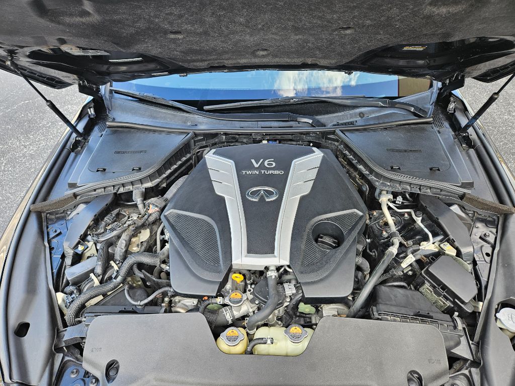 2017 INFINITI Q50 - $13,300